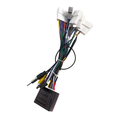 Cor vermelha do terminal de 1,5 Gps dos ramos do chicote de fios 3 do fio de RCA do medidor para Nissan Vehicle