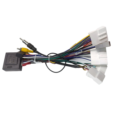 Cor vermelha do terminal de 1,5 Gps dos ramos do chicote de fios 3 do fio de RCA do medidor para Nissan Vehicle