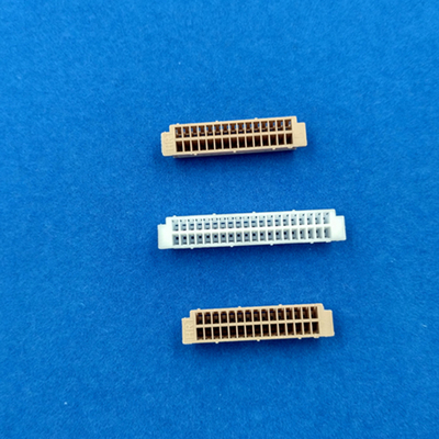 1.25mm Pitch Wire To Board Crimp Housing HRS DF13 Equivalente Home Crimp Housing dentro de 2 a 40 pin